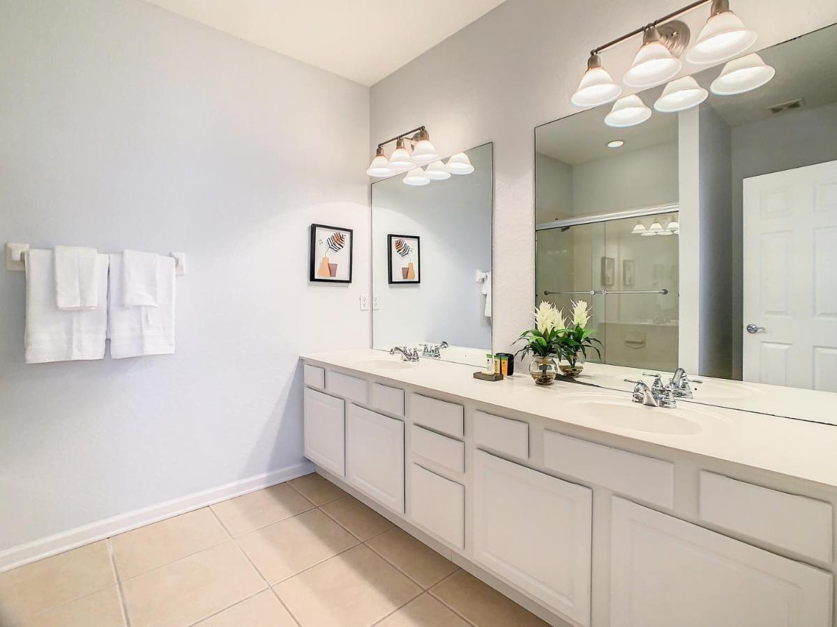 Stylish Vista Cay Townhome Near Conv. Ctr I-Dr. Orlando Luaran gambar